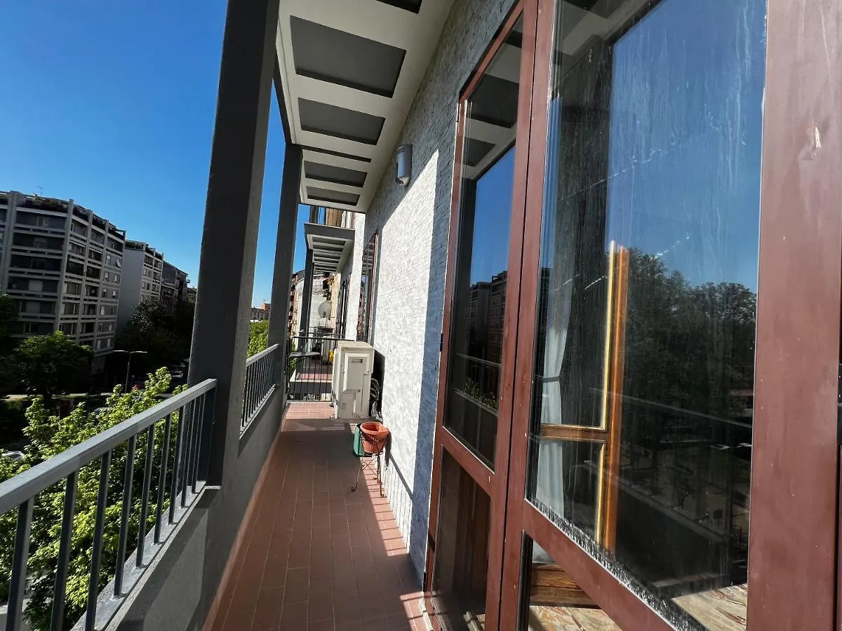Апартаменты La Casa Di Sara - Homy Milano  Милан